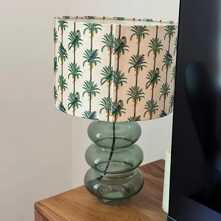 Corner Monaco Apartment *