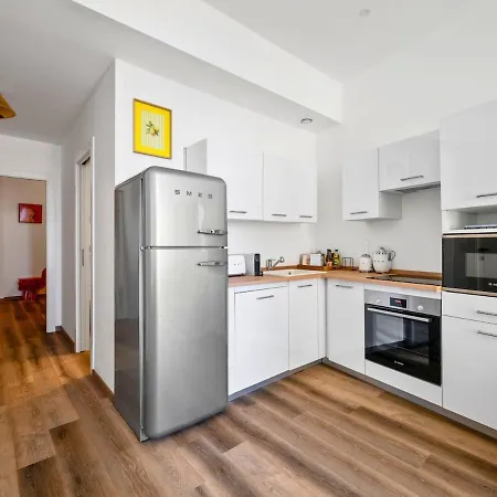 Apartment Corner Monaco Monte-Carlo