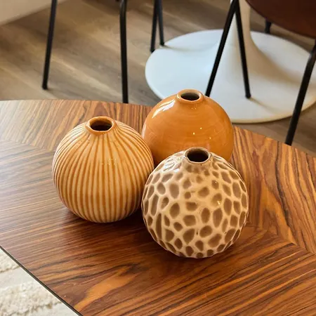 Corner Monaco Apartment