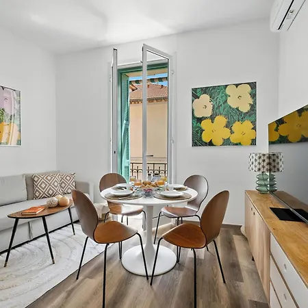 Le Corner - 5 Min To Monaco - Beach 15 Min - Ideal Couples Or Groups - Air Conditionner - Near Events - Quiet - Premium Services Appartement *